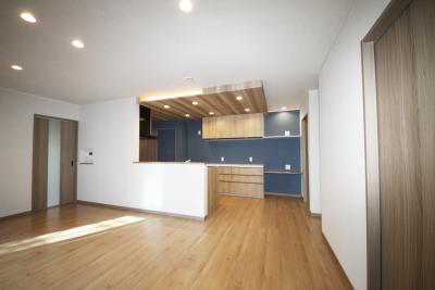 リビング、ダイニング、キッチン